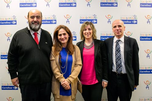 Fundación Solidaridad Carrefour dona 30.000 euros a la fundación Aspace Navarra.