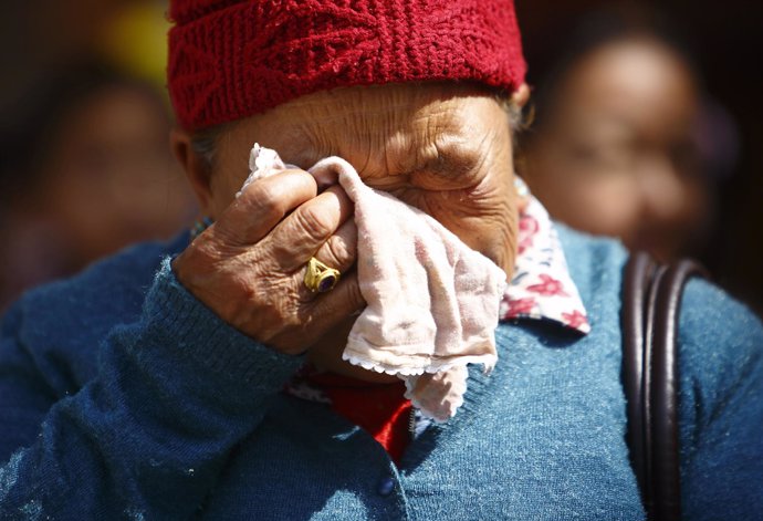 La madre de uno de los sherpas muertos en el Everest