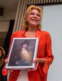 La baronesa Thyssen dice que continúan las conversaciones con Marbella para llevar muestras temporales