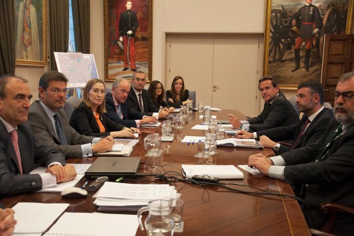 Reunión de Ana Pastor y Santi Vila sobre los avances del Puerto de Barcelona