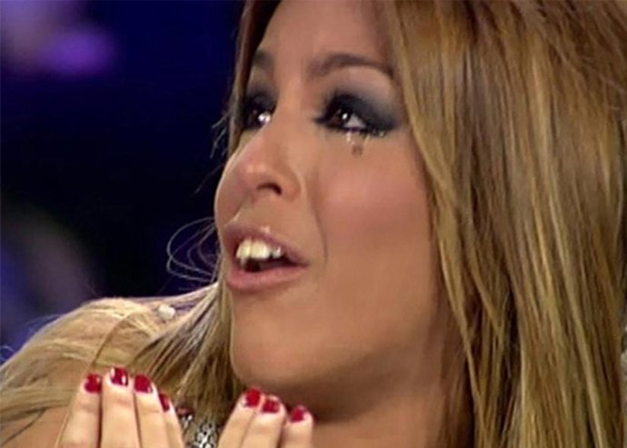 ORIANA EXPLOTA EN EL PLATÓ DE SUPERVIVIENTES "ESTOY HARTA DE QUE LA GENTE HABLE"