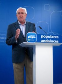 PP-A urge a Díaz a contar "qué sabe hace 7 meses y ha callado" sobre formación