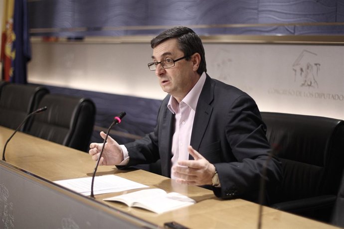 El diputado Centella en el Congreso de los Diputados