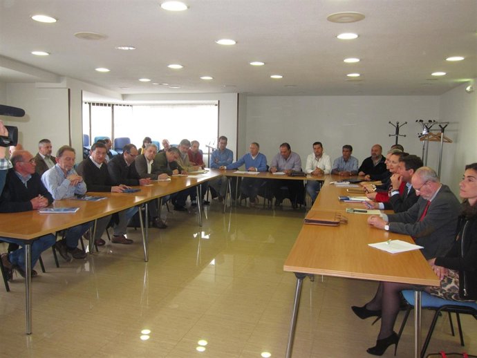 FIRMA CONVENIO COLECTIVO INDUSTRIA AUXILIAR