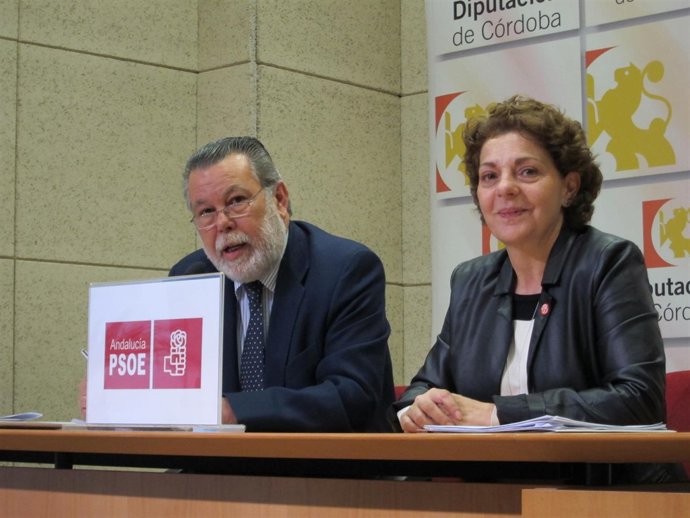 Blanco y Niñoles en la rueda de prensa