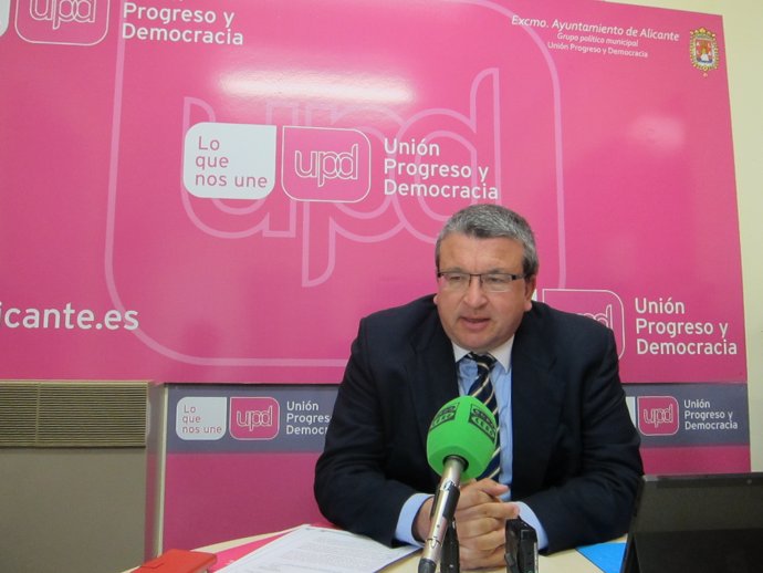 Fernando Llopisconcejal de UPyD en Alicante