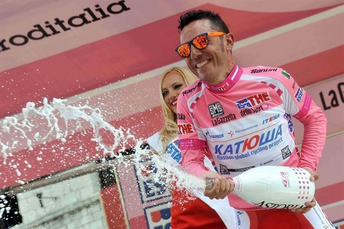 Purito Rodríguez Tras Hacerse Con La Maglia Rosa