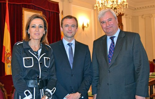 Reunión sobre los problemas de la carretera francesa RN 134