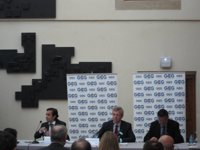 El presidente de la Fegamp cree que la ley gallega para adaptar la reforma local da "cierta tranquilidad"