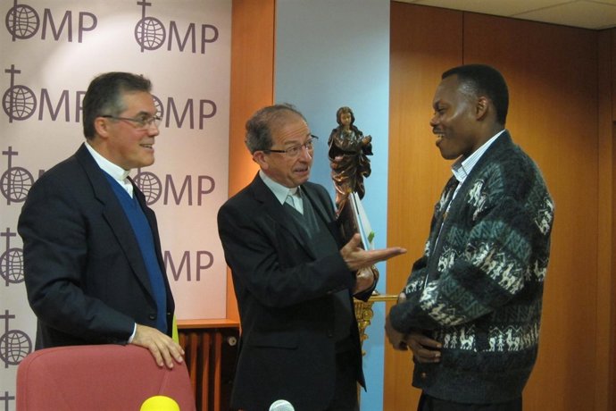 Fernando Domingues, Anastasio Gil y Stéphane Kamanga en OMP