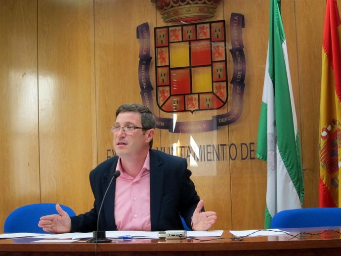 El concejal de Hacienda del Ayuntamiento de Jaén, Miguel Contreras.