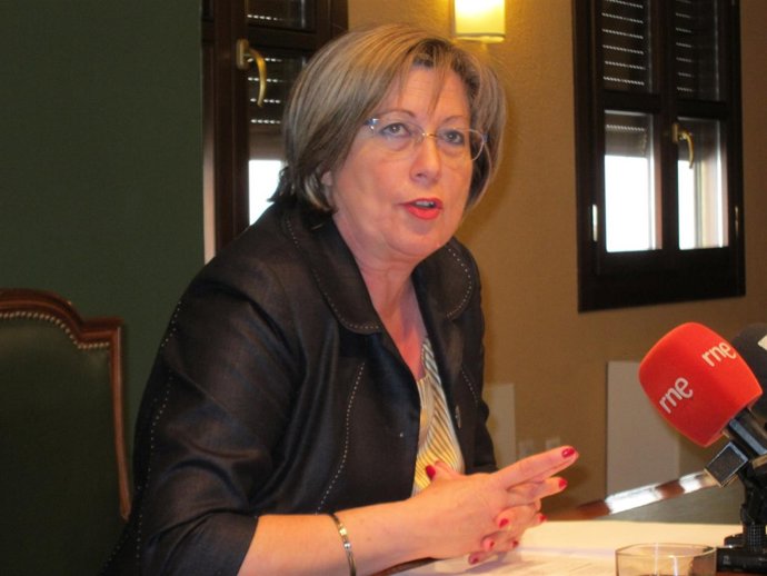 La delegada de Fomento de la Junta, Marisantos Córdoba