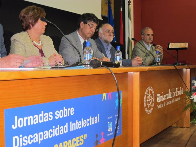 El vicepresidente de la Junta, Diego Valderas, en un acto en Huelva. 