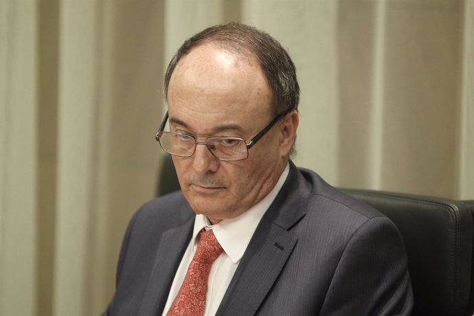 Gobernador de Banco de España, Luis Linde