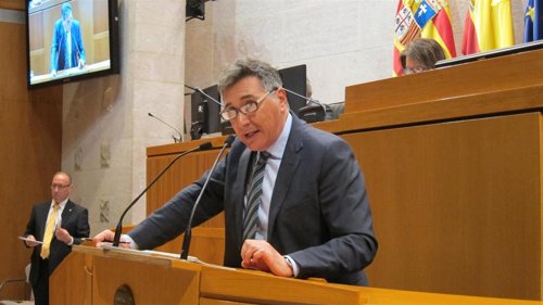 El consejero de Sanidad