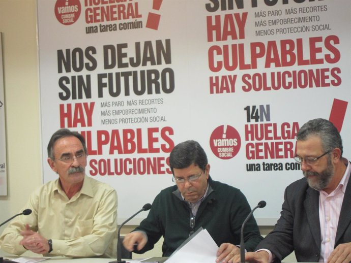 Javier Cubillo (UGT) y Antonio del Campo (CC.OO) informan sobre la huelga