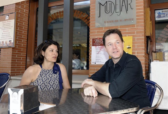 Nick Clegg y su esposa Miriam González