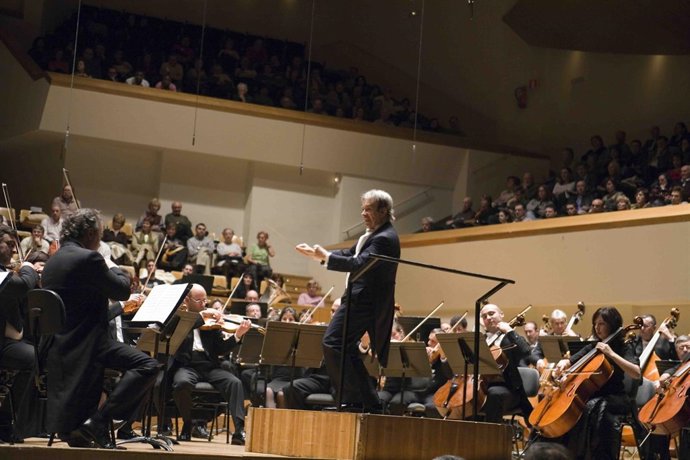 La OV comienza temporada con  Antoni Ros-Marbà.
