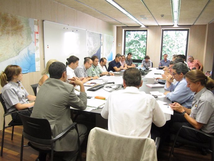 Reunión del comité técnico del plan Infocat  para analizar el riesgo de incendio
