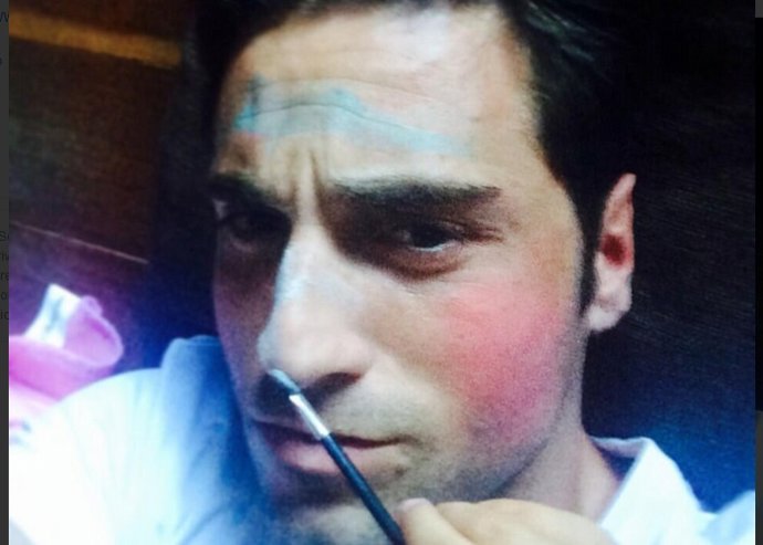 David Bustmante se deja maquillar por su hija Daniela