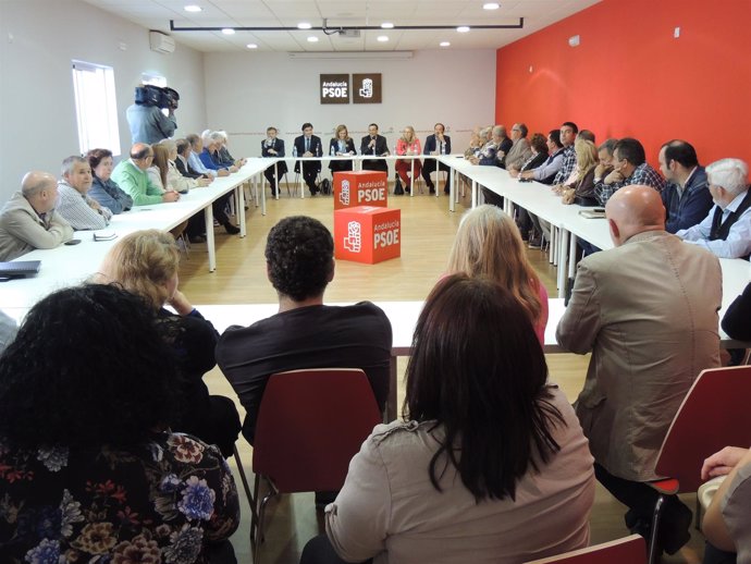 La consejera de Medio Ambiente, María Jesús Serrano, en el PSOE de Huelva.