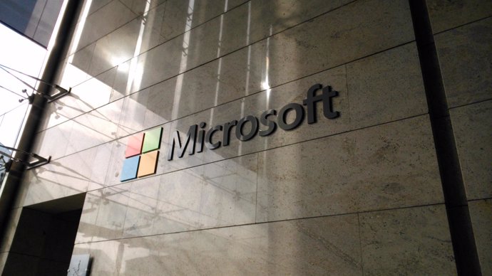 Recurso Microsoft logo 2014