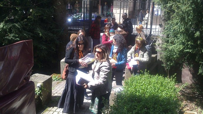 Presentación de las alegaciones contra los sondeos en Valderredible