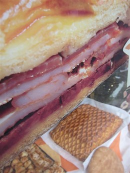 Hornazo de Salamanca, producto típico para comer el Lunes de Aguas.