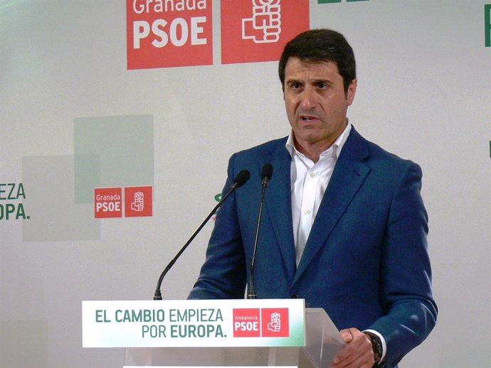 Fernández en rueda de prensa