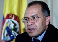 El ministro de Justicia defiende la destitución inicial "por ley"