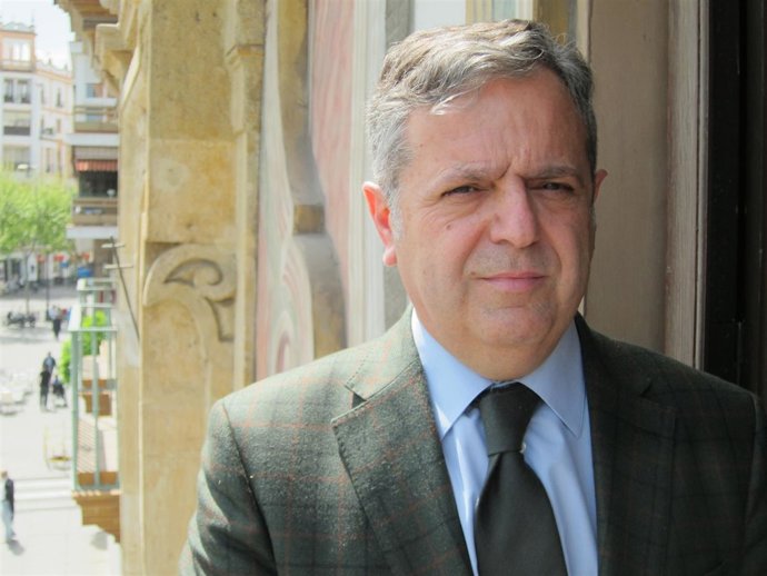 El vicepresidente primero de la Diputación, Salvador Fuentes