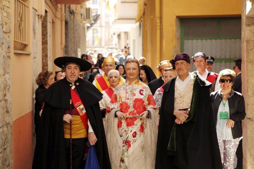 La presidenta del Gobierno de Aragón en el Día de la Faldeta.
