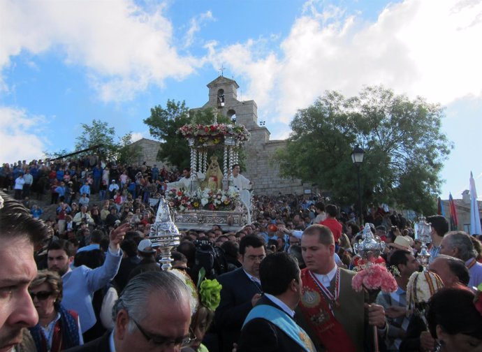 Procesión de la Virgen de la Cabeza de 2014, en Andújar (Jaén)