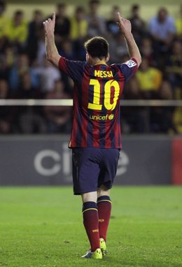 Lionel Messi dedica a Tito Vilanova la victoria de El Madrigal