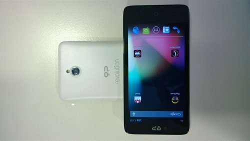 Geeksphone Revolution llega con Android, Firefox OS y la vista puesta en Ubuntu