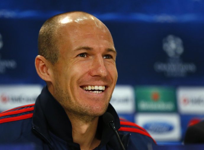 Arjen Robben en rueda de prensa