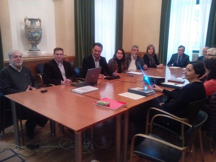 Un momento de la reunión de este lunes.