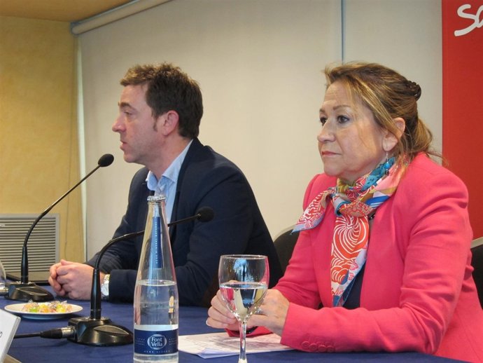 Roberto Jiménez e Inmaculada Rodríguez-Piñero.