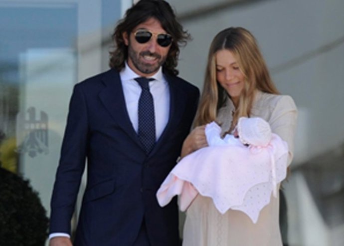 JAVIER HIDALGO Y SOL GONZÁLEZ YA TIENEN A SU PEQUEÑA Camila EN CASA 