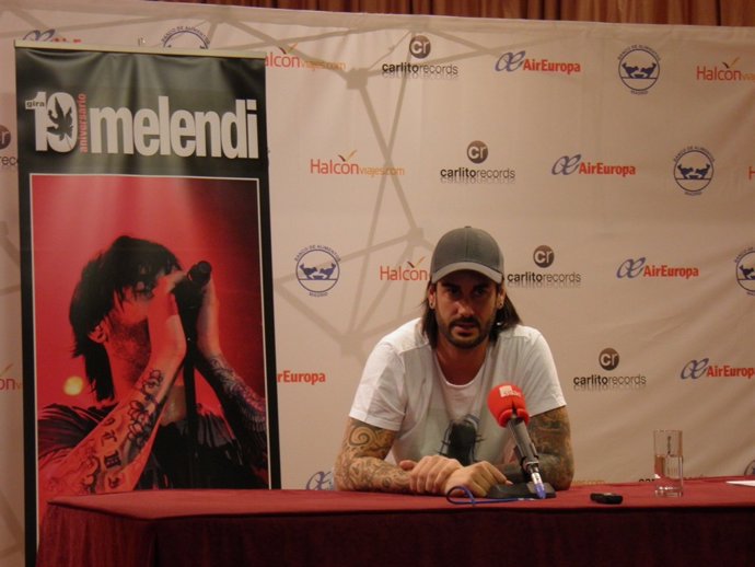 Melendi presenta la gira de su décimo aniversario