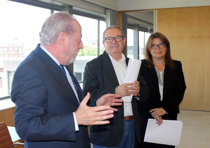 Presentación del reparto del superávit.