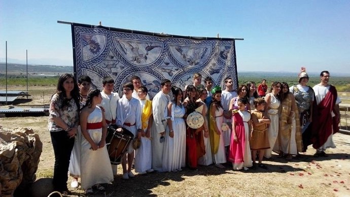 Representación teatral en el yacimiento arqueológico de Castulo