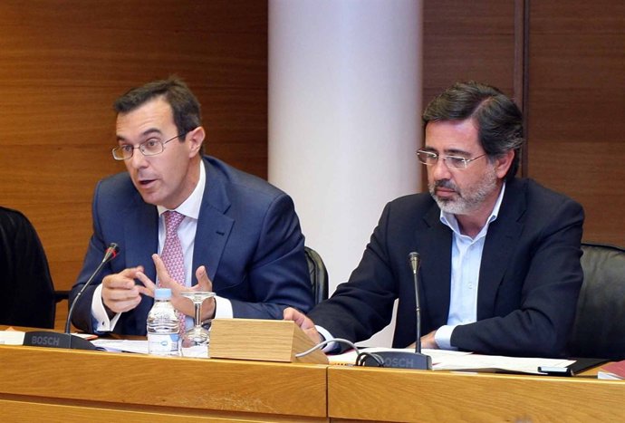 El secretario autonómico de Justicia, Antonio Gastaldi, comparece en las Corts.