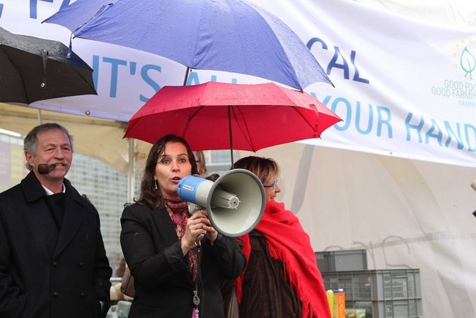 Ana Miranda y José Bové juntos en un acto