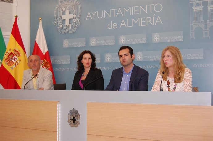 Vázquez y Fernandez Pacheco, en rueda de prensa