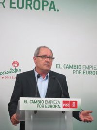 Cornejo (PSOE-A) consideraría una "buena noticia" que el auto de Alaya signifique que la instrucción concluirá en breve