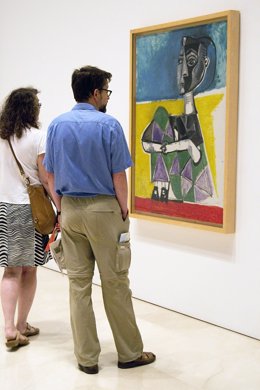 Cultura arte cuadro Picasso turistas museo pinacoteca viajeros málaga