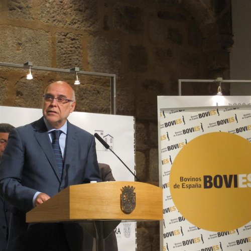 José Antonio Echávarri