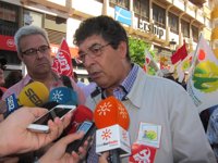 Valderas pide que se ceda a las CCAA las tres décimas del déficit para "crear empleo"