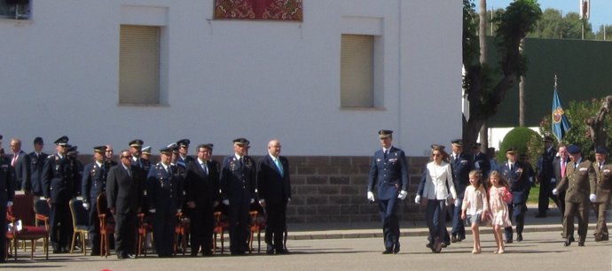 Altezas Reales los Príncipes de Asturias y las Infantas Doña Leonor y Doña Sofía